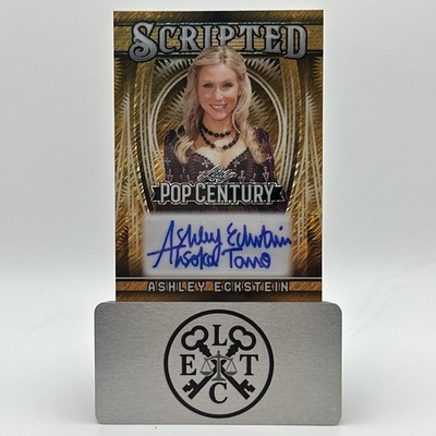 Ahsoka Tano-Ashley Eckstein LeafMetal Pop Century Gold Shimmer Auto 1/1 StarWars