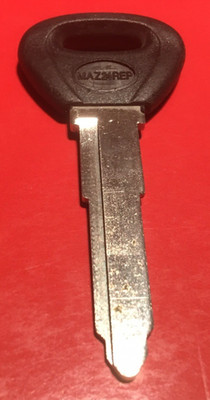 Oldtimer Mazda  - Schlüsselrohling Silca MAZ 24REP