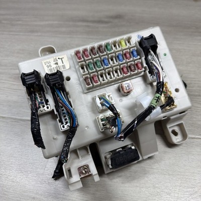 2003-2009 TOYOTA 4RUNNER INTERIOR CABIN RELAY FUSE BOX JUNCTION BLOCK OEM