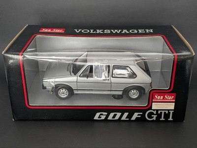 サンスター 1/18 VW ゴルフ GTI 中澤コレクション Sunstar 1/18 VW Golf GTI Nakazawa Collection with Opening Doors