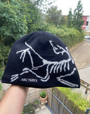 Arc teryx Bird Head Toque Black Wool Beanie Unisex Winter Ski Hat NWT