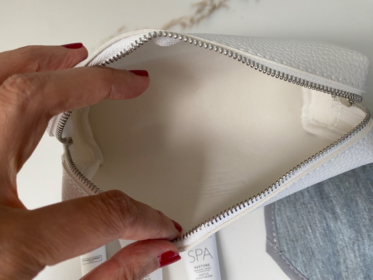 The White Company British Airways First Class Amenity Kit