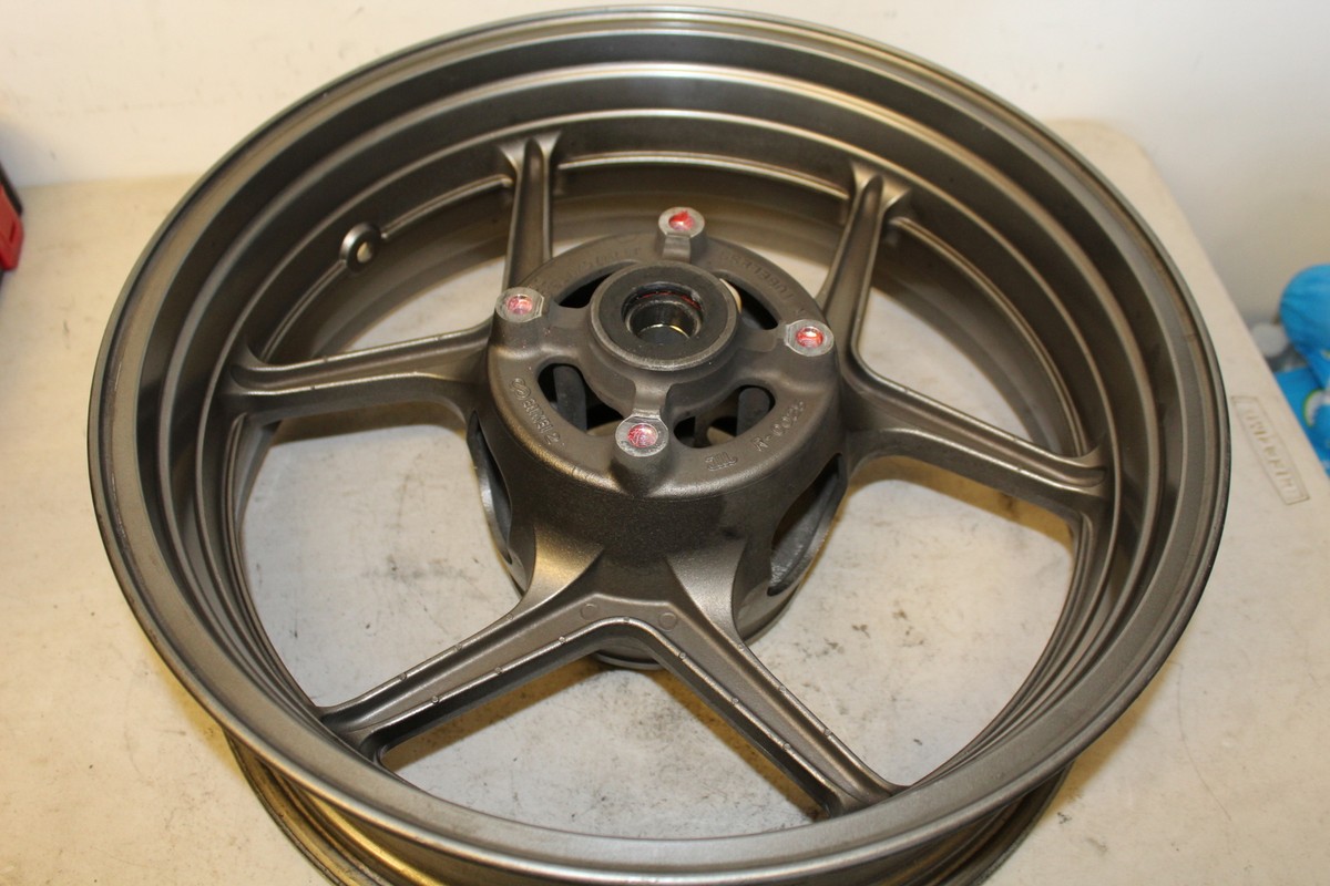 2006 Kawasaki Ninja ZX6R ZX636D OEM REAR WHEEL BACK RIM