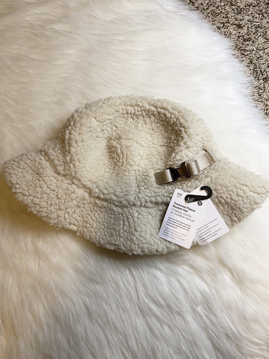 Lululemon Textured Fleece Bucket Hat S/M NATI Natural Ivory  display picture 2