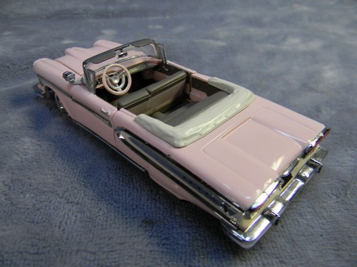 1/43 SCALE VINTAGE 1958 FORD EDSEL CITATION CONVERTIBLE PINK FRANKLIN MINT CAR - 第 5/8 張圖片