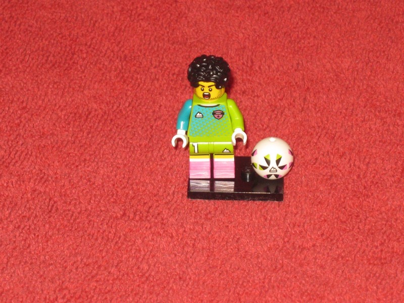 Lego Mini Figures - Series 29 - 71052 - Soccer Goaltender