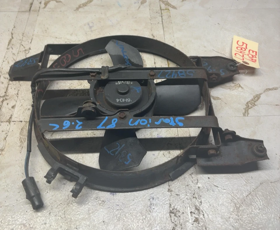 Ventilador de refrigeración condensador eléctrico lado derecho 85-89 STARION CONQUEST motor y cubierta Foto 4 de 4