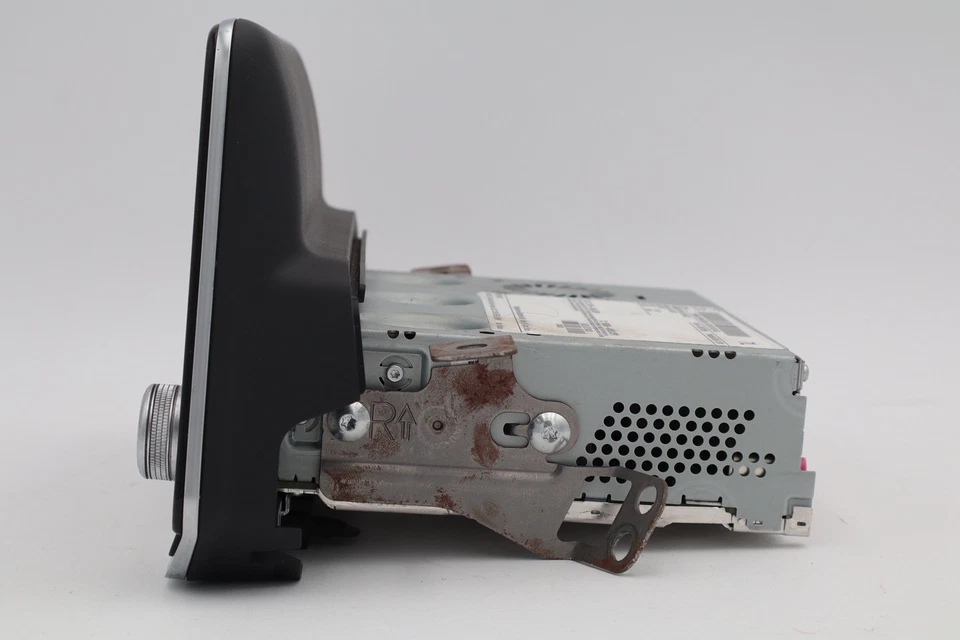 Receptor de radio Nissan Altima 19-22 AM-FM SIN navegación con pantalla OEM Foto 3 de 4