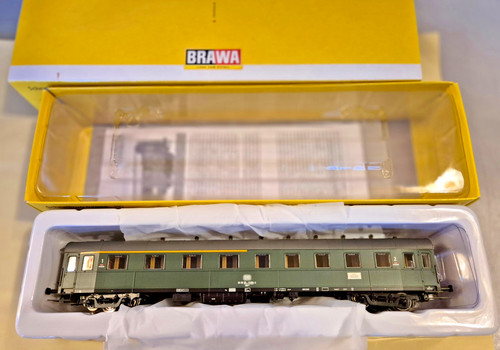 Brawa 45304 H0 Personenwagen D-Zug Schnellzugwagen AB4üe DB 508039 Ep.IV NEU/OVP | Zustand: Neu
