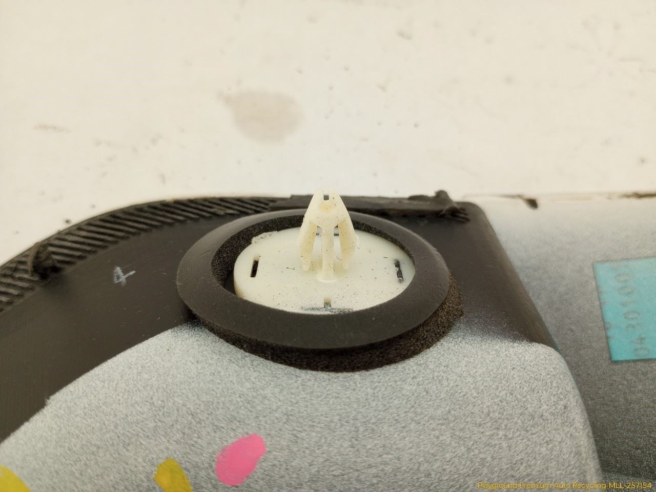 Cadillac CTS COUPE Pair Of Front Exterior Door Handle Bezel Trim White Fit 10-14