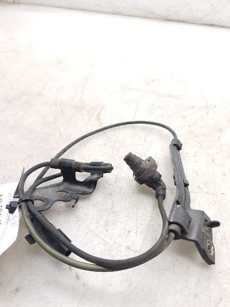 2010 TOYOTA MATRIX PASSENGER RIGHT FRONT ABS SENSOR 89542-02090 - Image 2 of 4