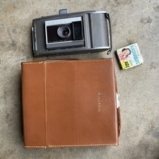 Vintage Polaroid Land Camera Model J66 Untested D4