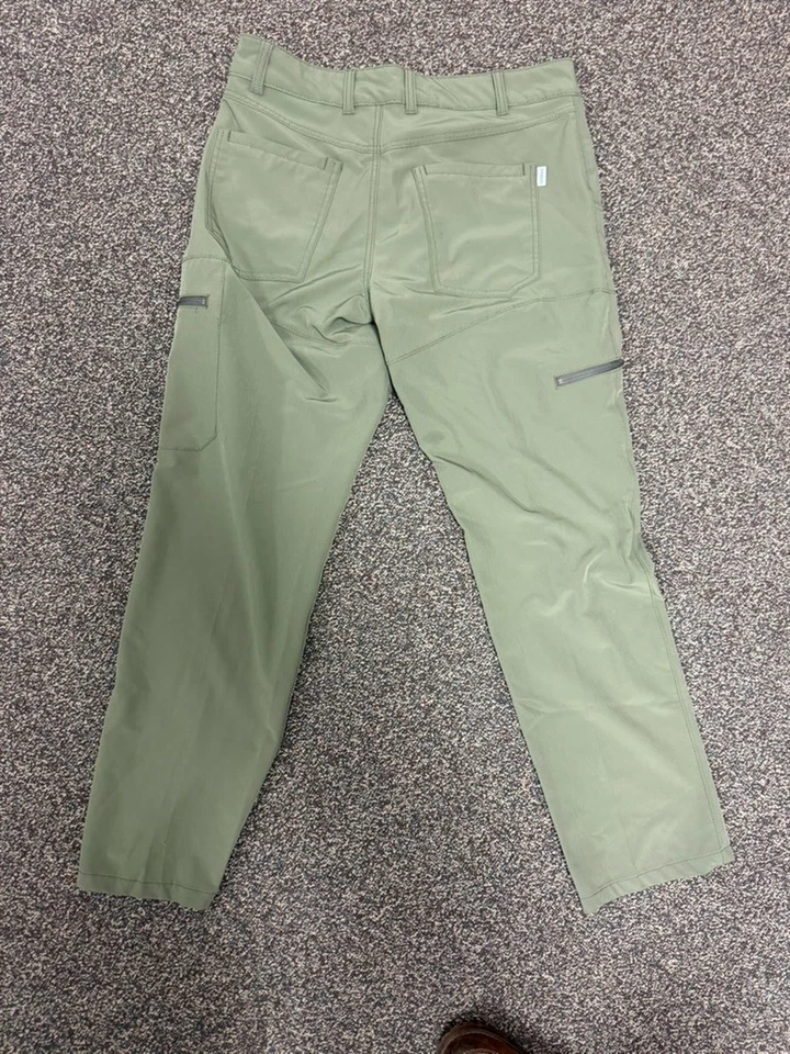 Magellan Outdoors Men's Canyon Stretch Cargo Pants  Green Sz 33 - Image 2 of 3