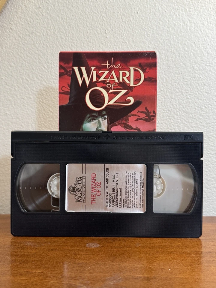 The Wizard Of Oz 1939 / VHS Victor Fleming Fantasy Rare Red Cover Foto 4 de 4