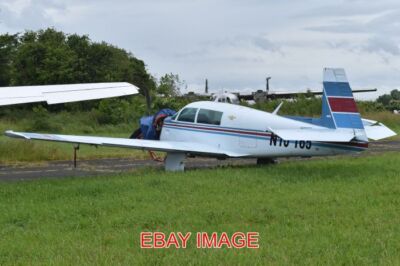 FOTO FLUGZEUG MOONEY M20K 'N10165' C/N 25-0562 GEBAUT 1981 CAEN-CARPIQUET AIRP