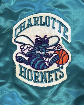 Rare Vintage 90s Charlotte Hornets Chalk Line All Over Print