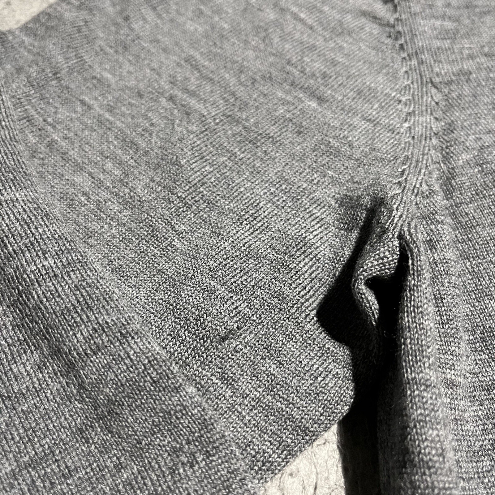 Jeremy Argyle Sweater Mens XL Merino Wool Gray V … - image 2