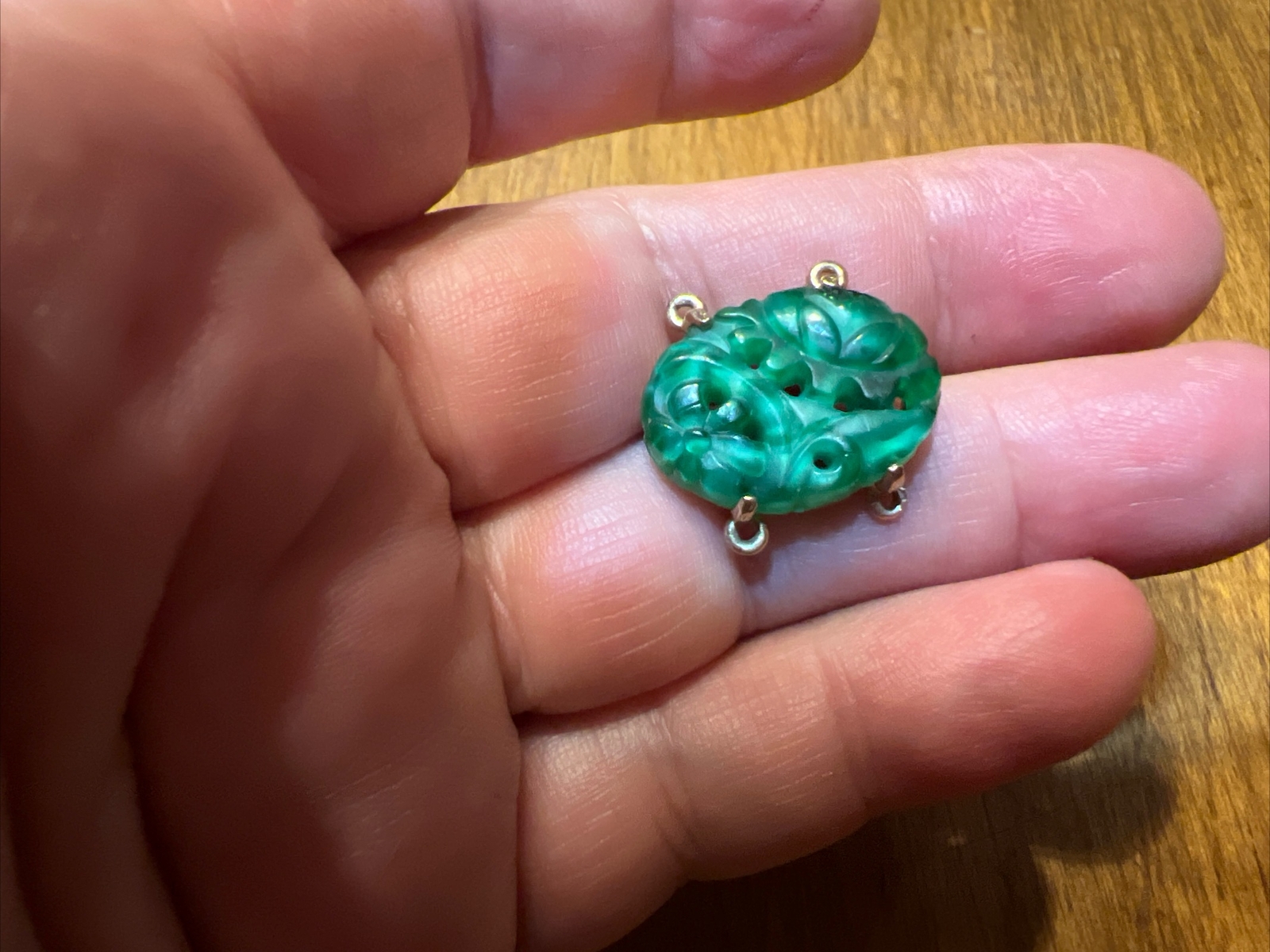 Vintage Carved Green Jade Glass Connector  Necklace Bracket Clasp Jewelry Making