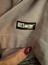 Med. Grey's Anatomy by Barco Gray Scrub V Neck Top