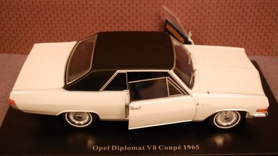 1965 Opel Diplomat V8 Coupe 1:24 Fabbri White Box Hachette
