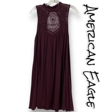 American Eagle Sleeveless Burgundy Mock Neck Mini Dress Lace Womens Size Medium