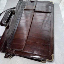 VICTORY Vintage EelSkinPortfolioBriefBROWN accessory for a successful business.