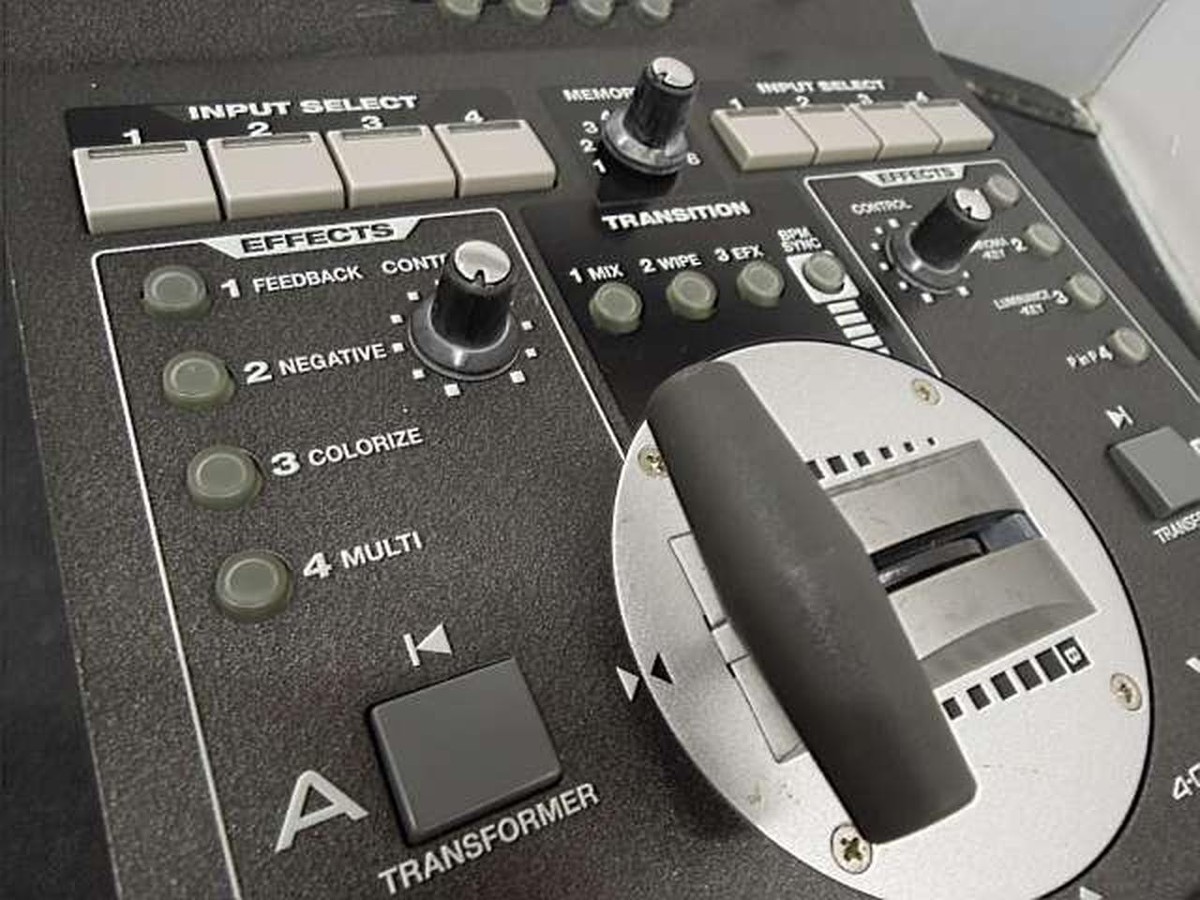 ROLAND V-4EX 4 Channel Video Mixer w/ Accessory Tested from Japan