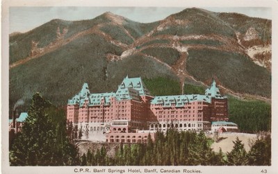 Vintage Postcard Fairmont Banff Springs hotel Banff National Park Alberta Canada