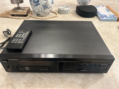 Vintage Pioneer PD-M60 6 Disc CD Changer Player Made in Japan w/ Original Remote