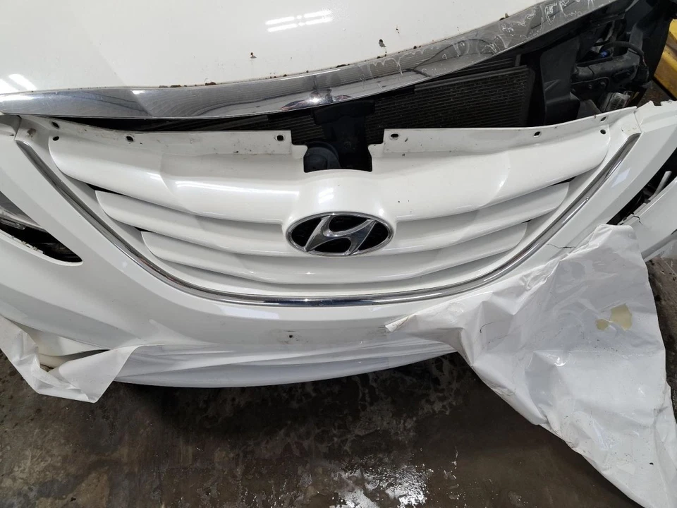 2013 Hyundai Sonata Washer Reservoir OEM 2.4L Used 98K Miles C25630 - Image 4 of 4