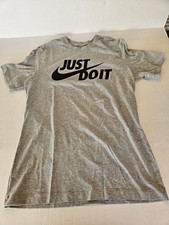 Nike Men's Shirt Size Small  Just Do It  Gray Tee AR5006-063 NWT