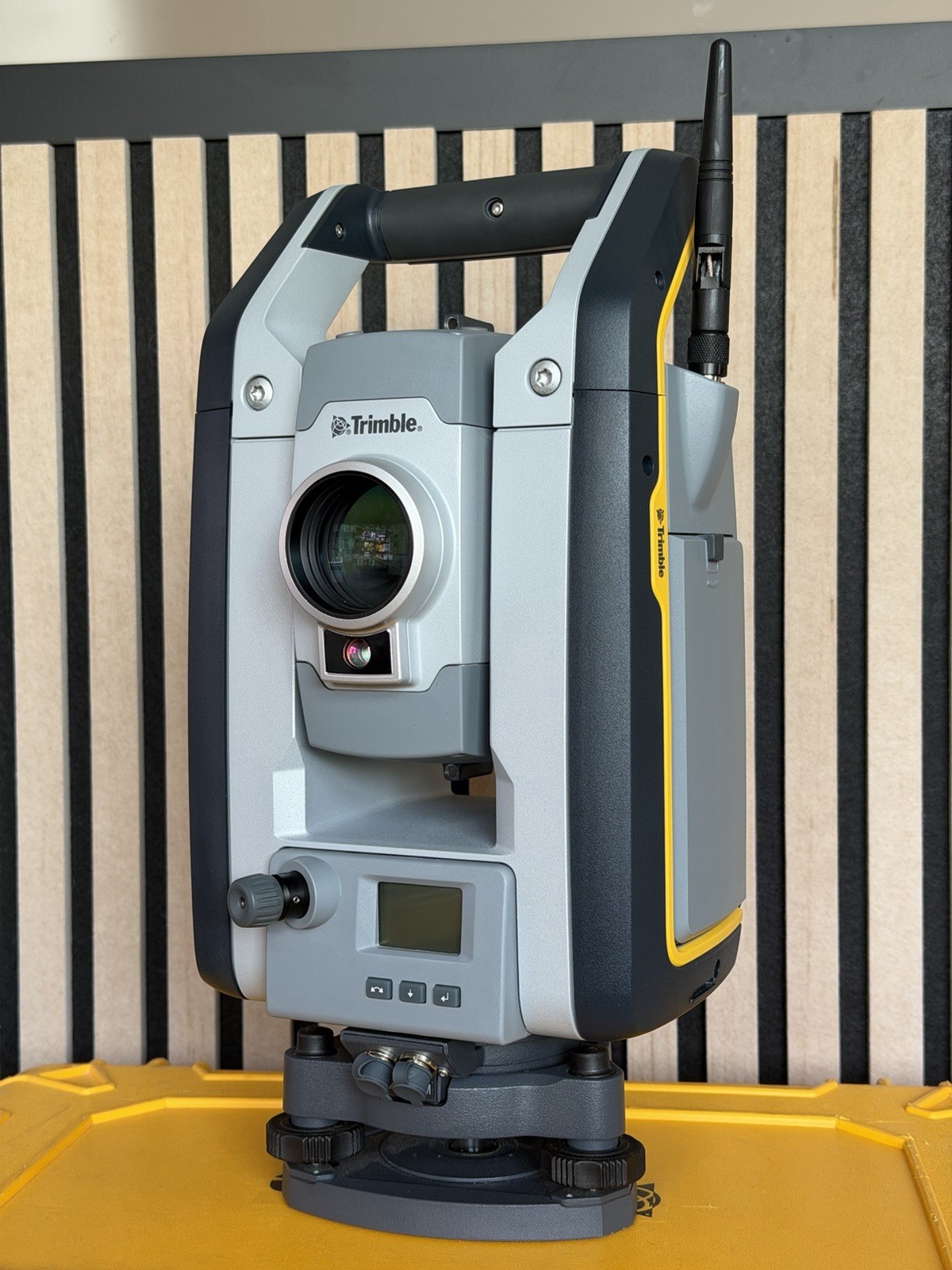 Trimble S7 1" Dr Plus Robotic Total Station - S5 S6 S8 S9 SX GNSS GPS R10 R12