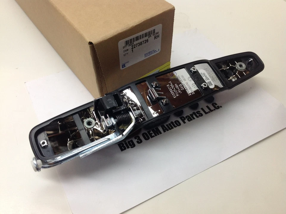 MANIJA PUERTA TRASERA PASAJERO DERECHO CROMADA CHEVROLET GMC Cadillac nueva OEM 84053450 Foto 3 de 3