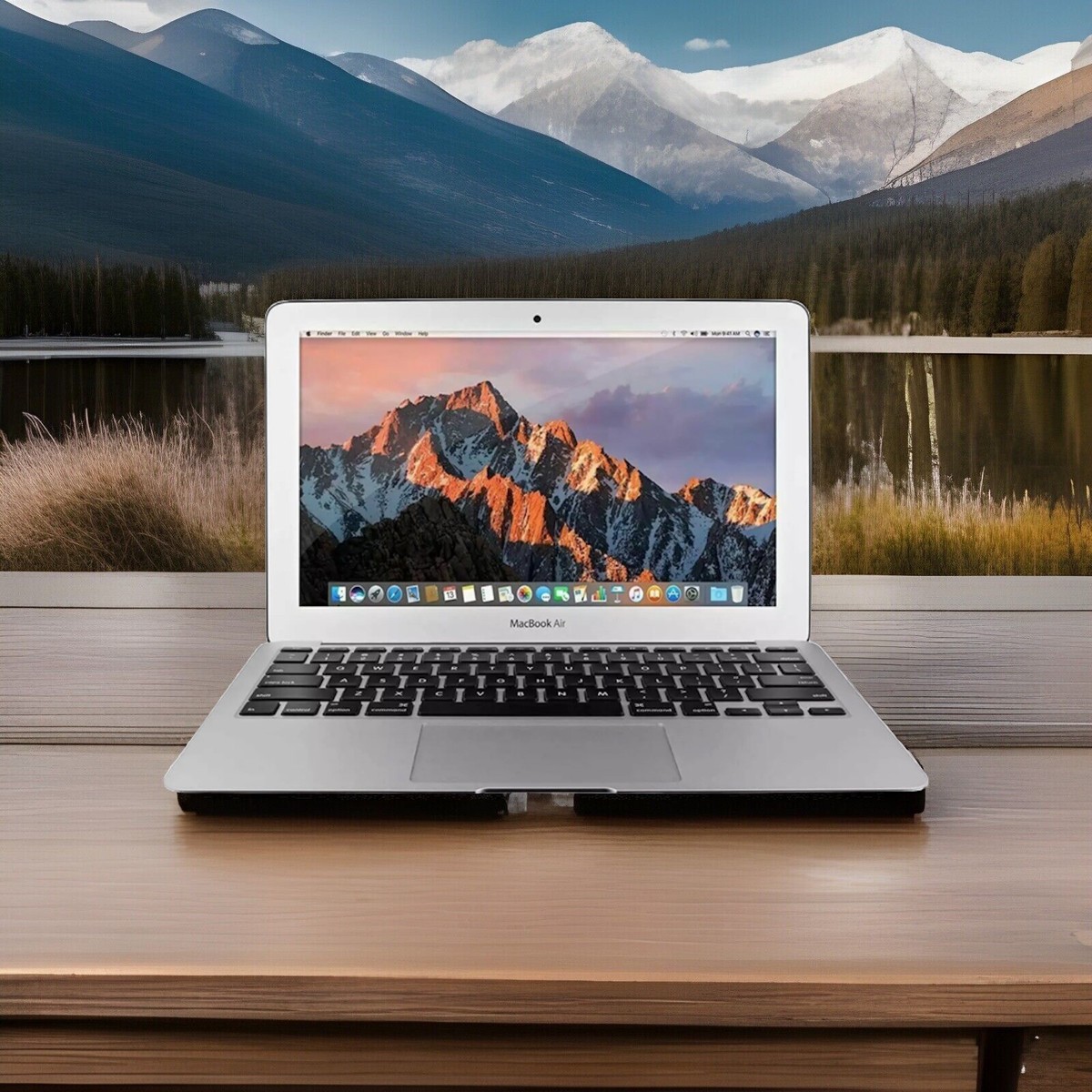 Apple MacBook Air 11.6 Apple MacBook Air 11.6