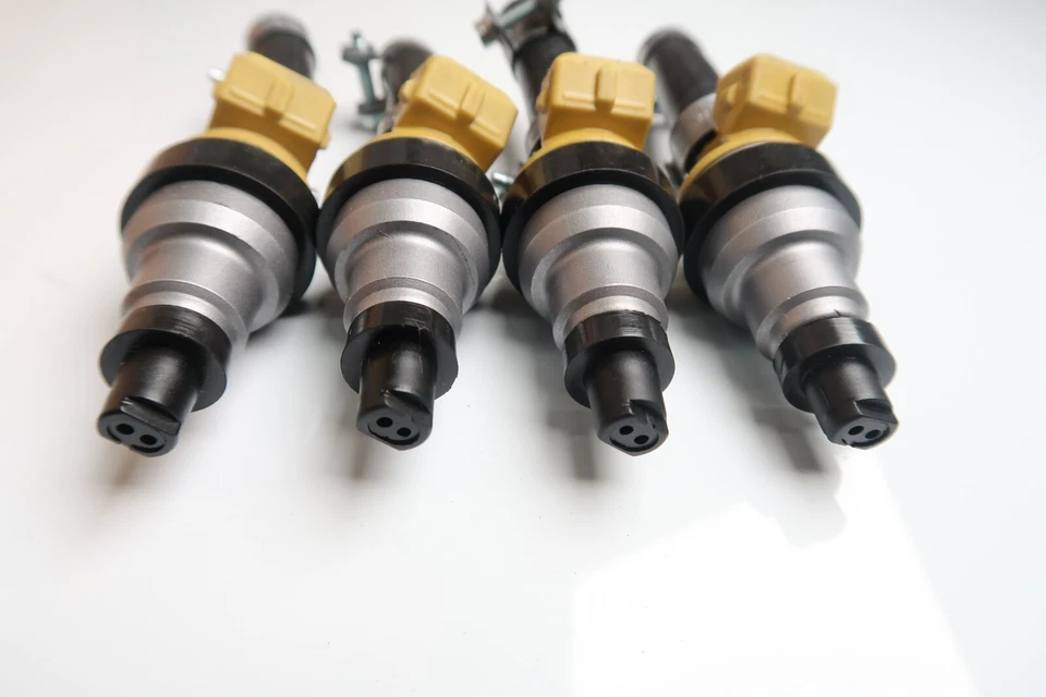 x4  Bosch Replacement Fuel Injectors VOLKSWAGEN VANAGON 1.9 2.1  2HOLE 196CC - Image 2 of 2