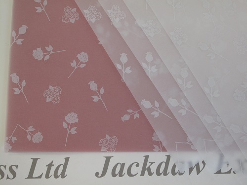 25 x A4 100gsm Printed Translucent Vellum Paper - White Roses design AM529