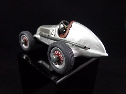 Schuco Studio Wind Up Car - Mercedes Grand Prix 1936 - 1060 - Picture 6 of 20