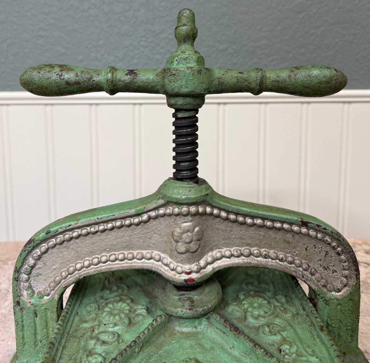 Antique Victorian Cast Iron Bookbinding Press Screw Nipping Press