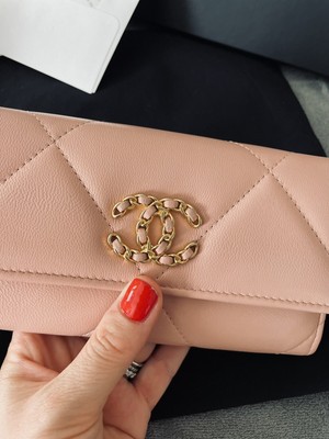 chanel pink card holder