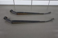 1998-2007 Toyota Land Cruiser Lexus Lx470 Wiper Arm Pair 1998-2007 Toyota Land Cruiser Lexus Lx470 Wiper Arm Pair