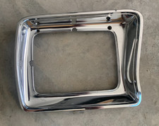 1978-1979 Ford Truck Bronco Chrome Rh Headlight Doorbezel Oem D8tb-13052-c