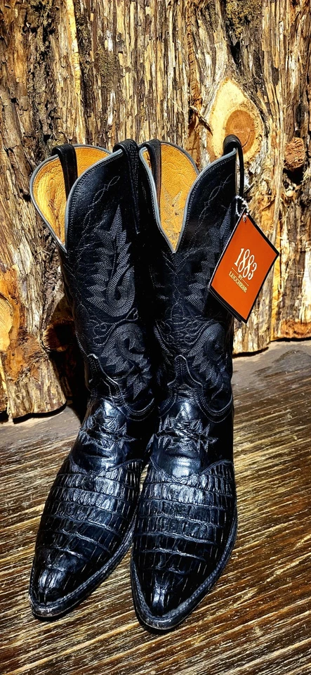 Mujer 9B Lucchese Hornback Caimán Cola/Columna vertebral Corte Hecho a Mano Negro Caimán Foto 2 de 4