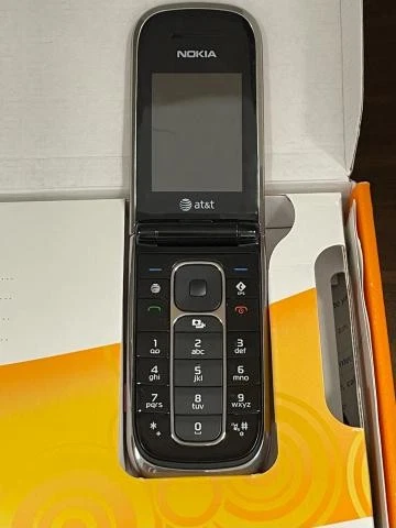 Nokia 6350 Box Red Camera Flip Cellphone - Image 3 of 4