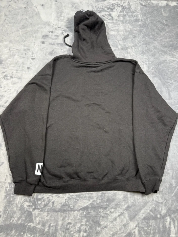 Sudadera con Capucha Negra Disney Para Mujer Mickey Mouse Talla L Cuadros Floral Foto 2 de 4