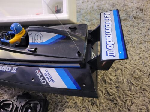 Vintage Nikko Radio/Remote Control Jet Tornado 2 RC Boat 1:10 Scale + 1 Battery - Picture 3 of 24