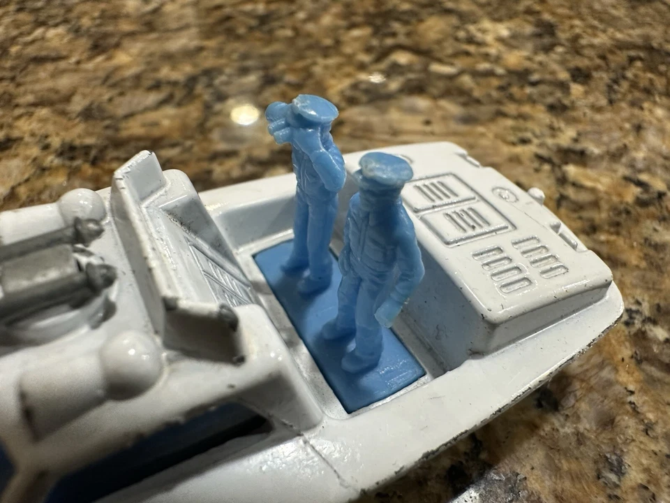 Vintage Matchbox SuperFast Police Launch Speedboat No. 52 1976 Collectible - Image 2 of 4