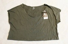 S. Wear Women's Amy Short Sleeve Cropped T-Shirt AW7 Cactus Green Size 1 NWT