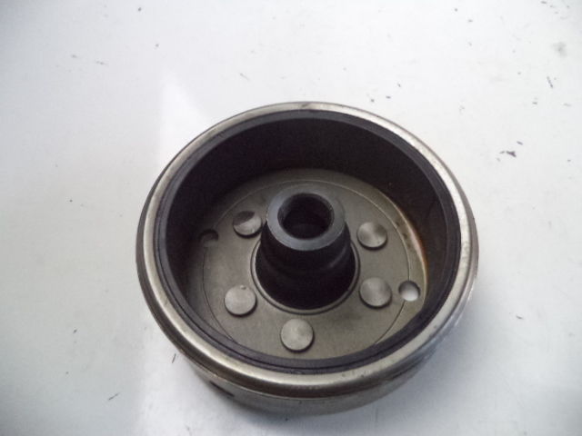 1983-85 Kawasaki ZX750 GPZ ZX 750 Magneto Flywheel Alternator