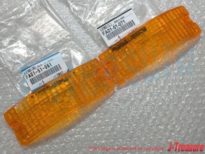 MAZDA RX-7 SA22C 81-85 Genuine Front Comb Turn Signal Lens Right