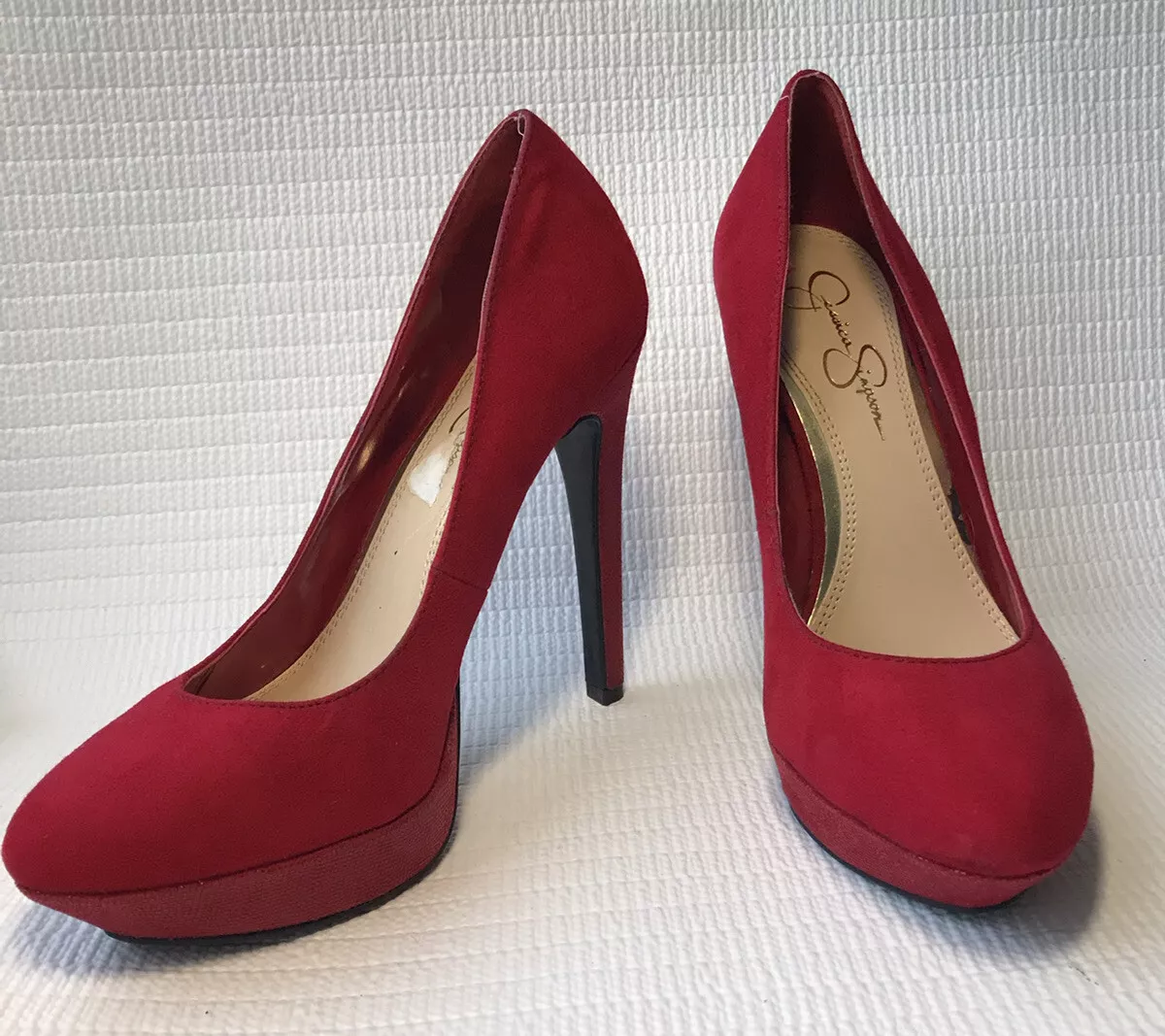 Jessica simpson outlet suede pumps